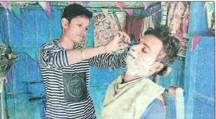 बेटियों ने बचाया डूबता परिवार