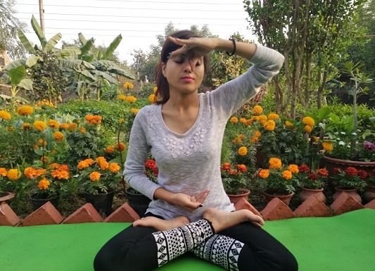 सूर्यभेदी प्राणायाम (जोश वर्धक)