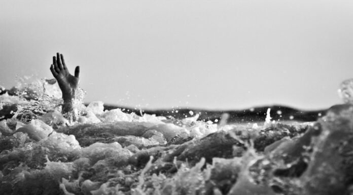 IITK student drowns in river Ganga